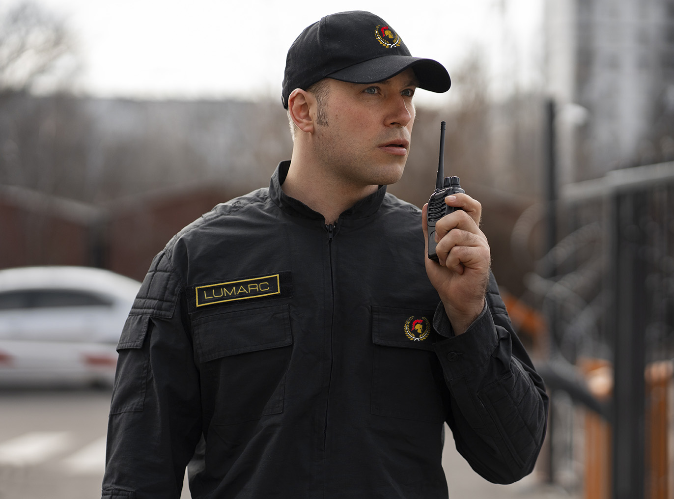 Lumarc-Guardia-Handy